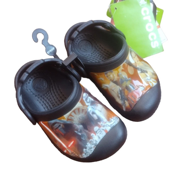 Crocs Star Wars Black & Yellow Clog - Kids Size 6/7 - Picture 12 of 14